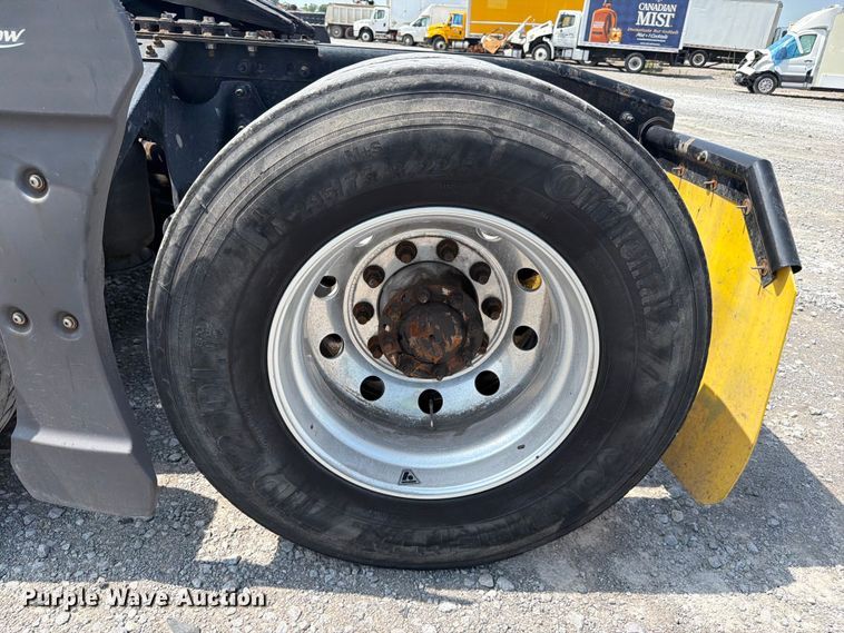 image for item YA4227 2022 International LT625 semi truck
