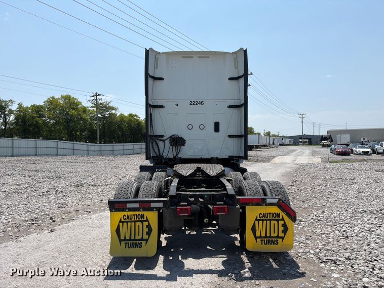 image for item YA4229 2022 International LT625 semi truck
