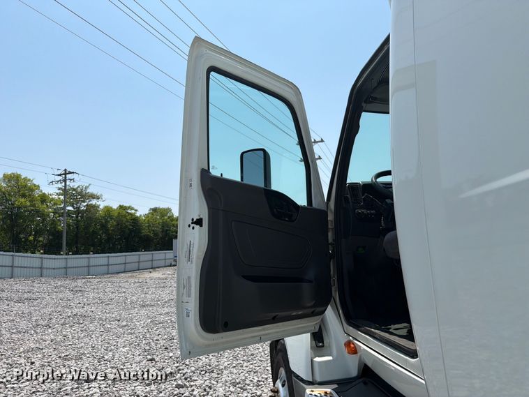 image for item YA4229 2022 International LT625 semi truck