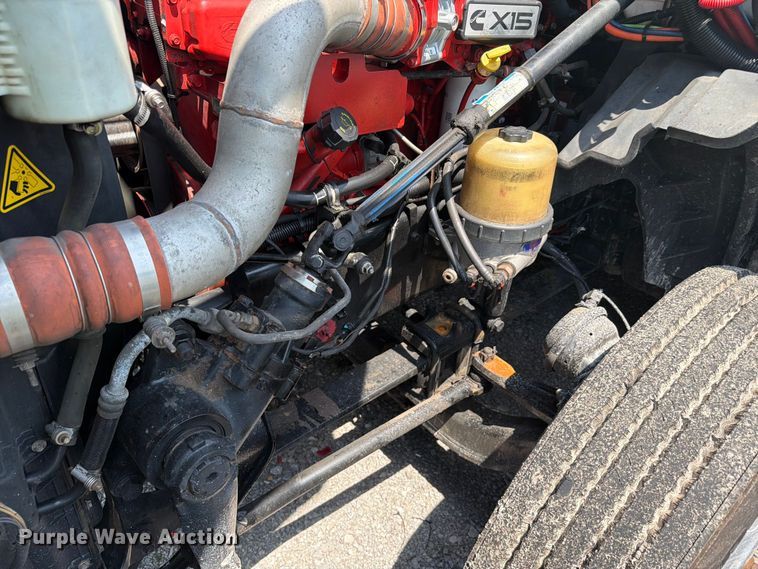 image for item YA4229 2022 International LT625 semi truck
