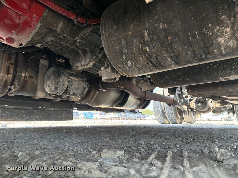 image for item YA4229 2022 International LT625 semi truck