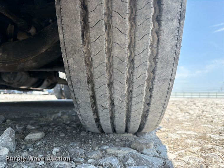 image for item YA4229 2022 International LT625 semi truck