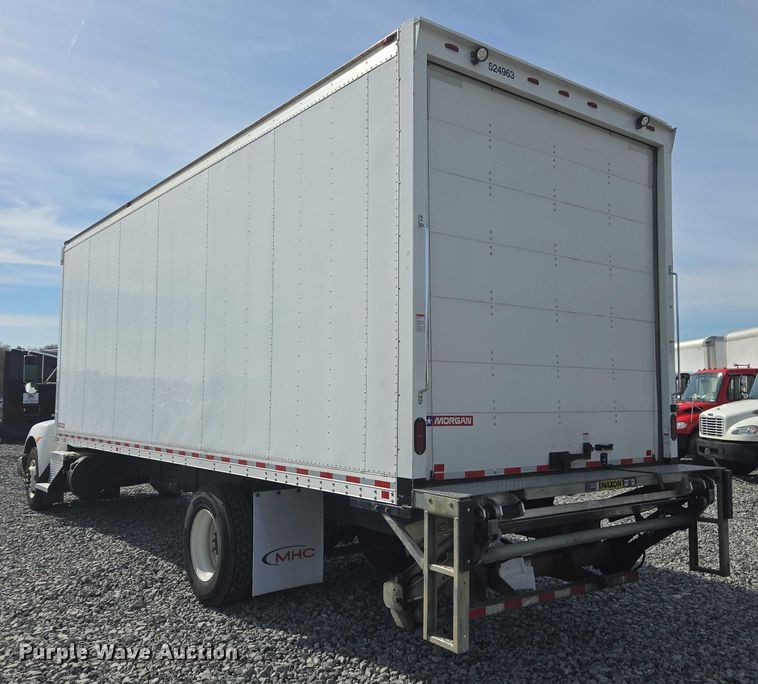 image for item YA6116 2020 Kenworth T370 box truck