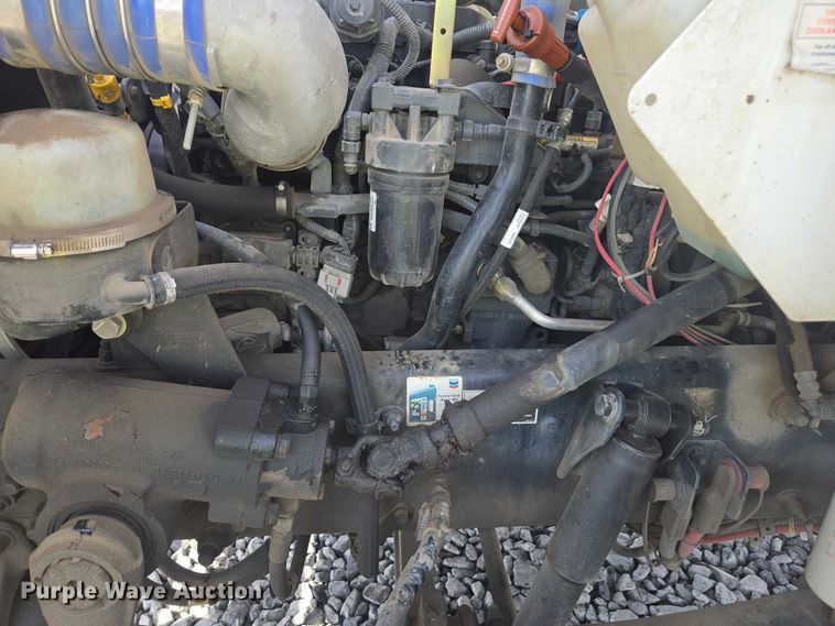 image for item YA6116 2020 Kenworth T370 box truck