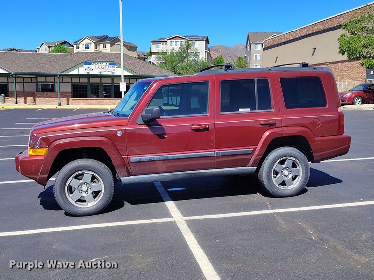 image for item BI9755 2007 Jeep Commander SUV