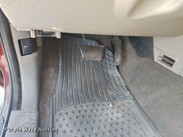 image for item BI9755 2007 Jeep Commander SUV
