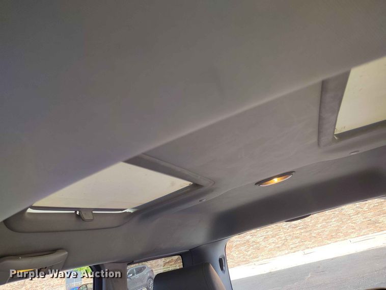 image for item BI9755 2007 Jeep Commander SUV