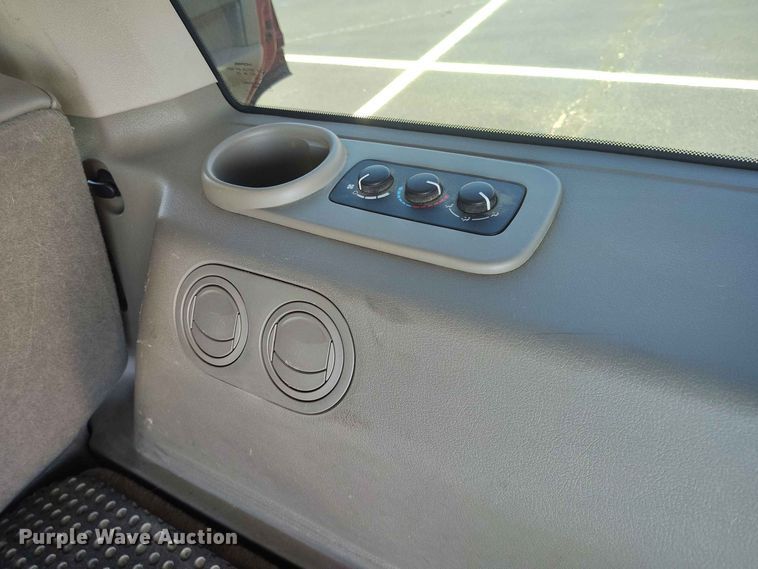image for item BI9755 2007 Jeep Commander SUV