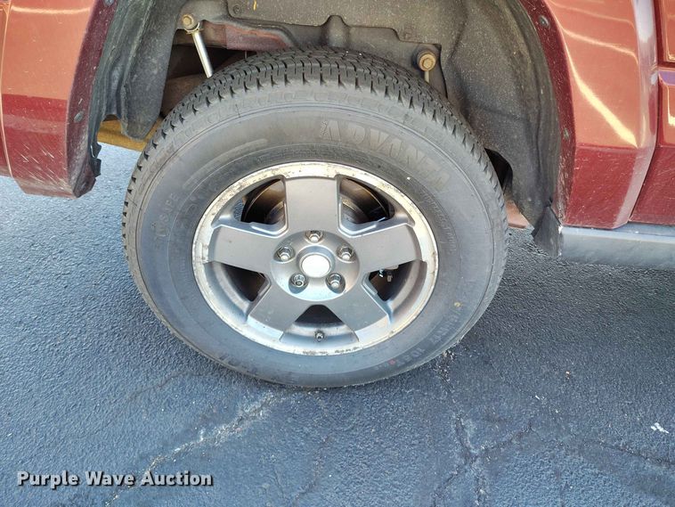 image for item BI9755 2007 Jeep Commander SUV