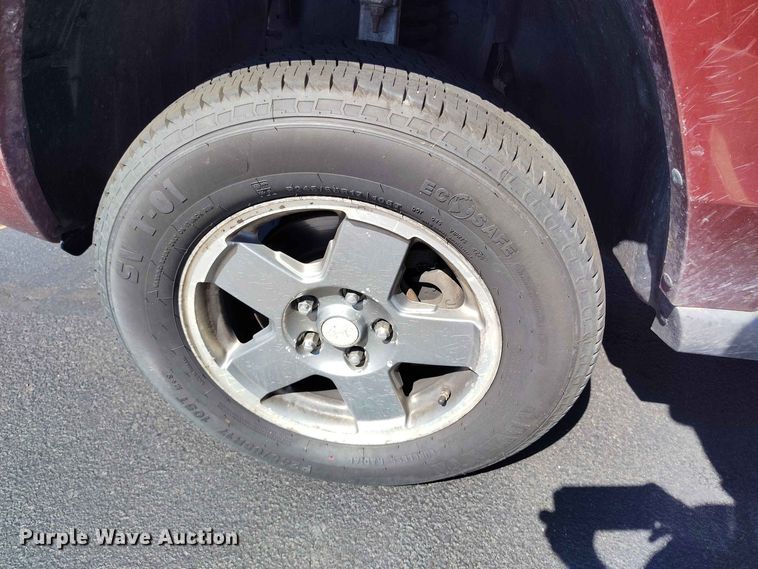 image for item BI9755 2007 Jeep Commander SUV