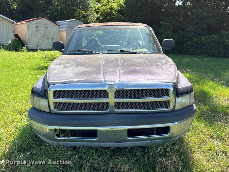 image for item DJ7873 1999 Dodge Ram 1500 pickup truck