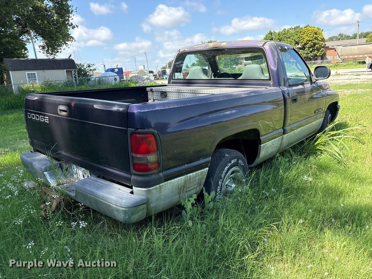 image for item DJ7873 1999 Dodge Ram 1500 pickup truck