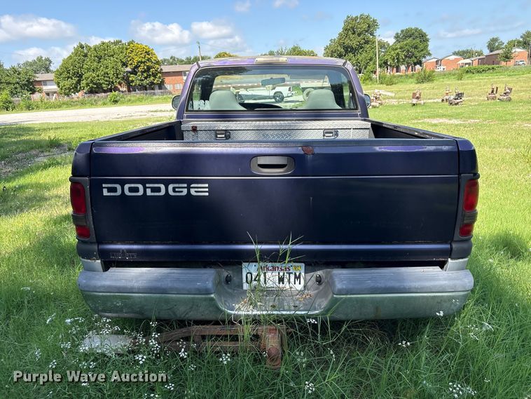image for item DJ7873 1999 Dodge Ram 1500 pickup truck