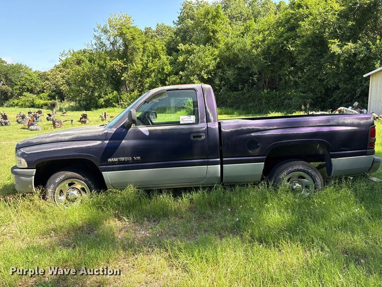 image for item DJ7873 1999 Dodge Ram 1500 pickup truck