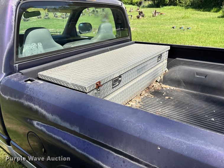 image for item DJ7873 1999 Dodge Ram 1500 pickup truck