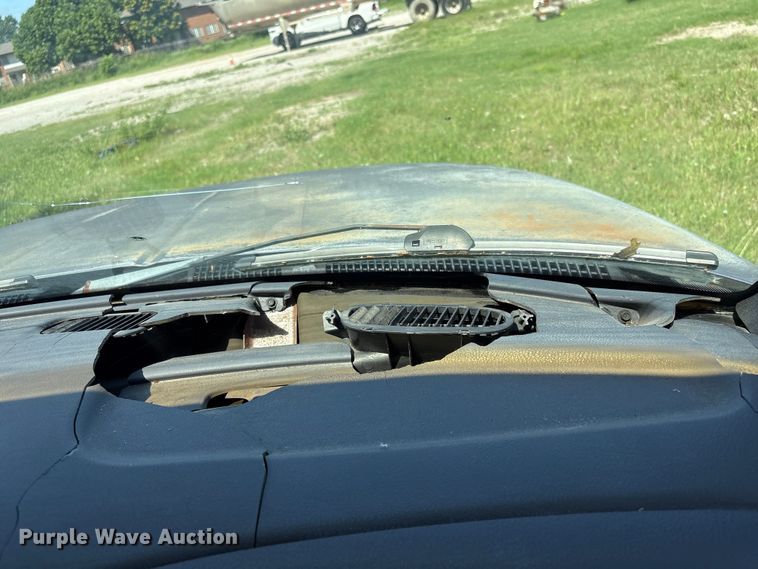 image for item DJ7873 1999 Dodge Ram 1500 pickup truck