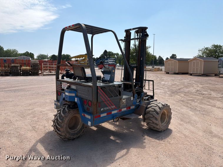image for item DQ0084 2001 Princeton D50 forklift