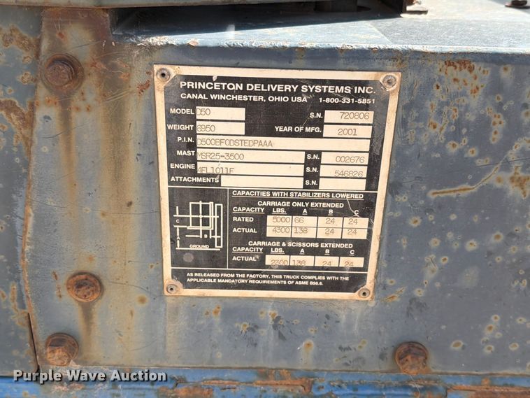 image for item DQ0084 2001 Princeton D50 forklift