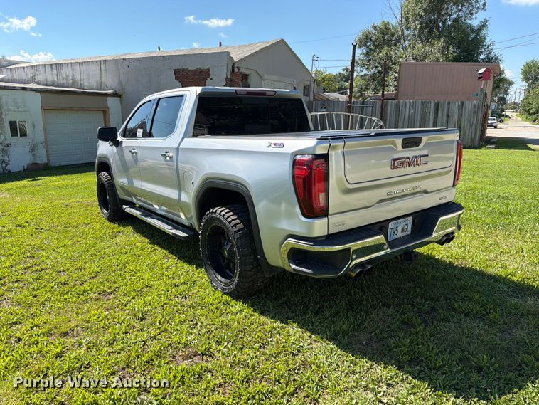 image for item DQ7959 2021 GMC Sierra 1500 SLT Crew Cab pickup truck