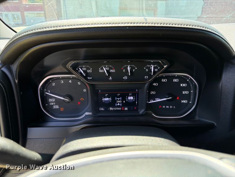 image for item DQ7959 2021 GMC Sierra 1500 SLT Crew Cab pickup truck
