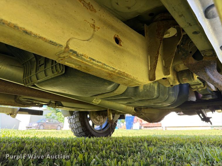 image for item DQ7959 2021 GMC Sierra 1500 SLT Crew Cab pickup truck