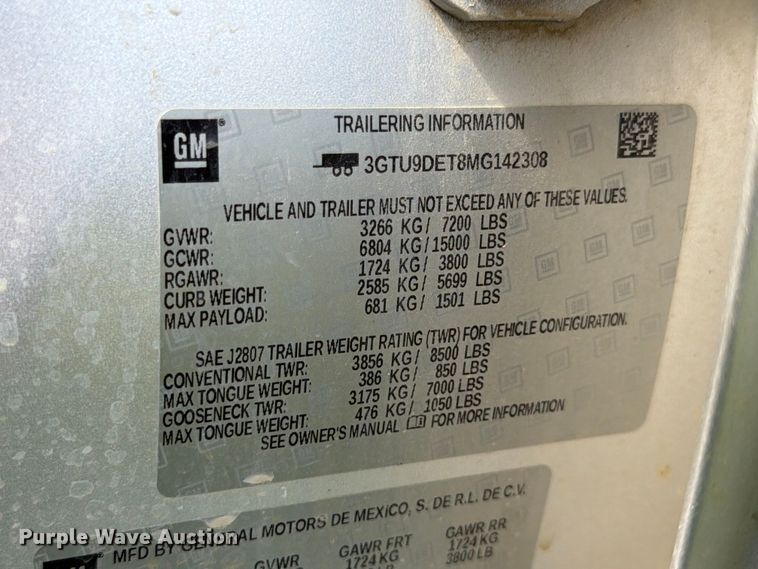 image for item DQ7959 2021 GMC Sierra 1500 SLT Crew Cab pickup truck