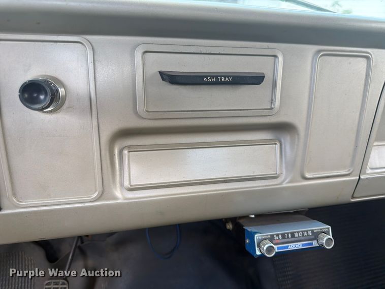 image for item DQ7961 1965 Chevrolet C20 pickup truck