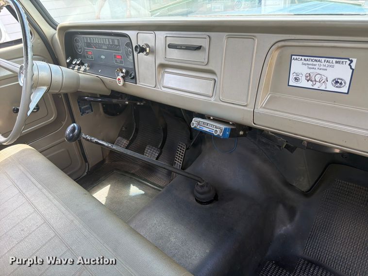 image for item DQ7961 1965 Chevrolet C20 pickup truck
