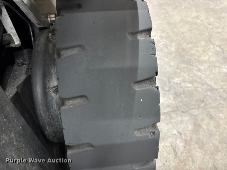 image for item DU6383 2018 UniCarriers PF50 forklift