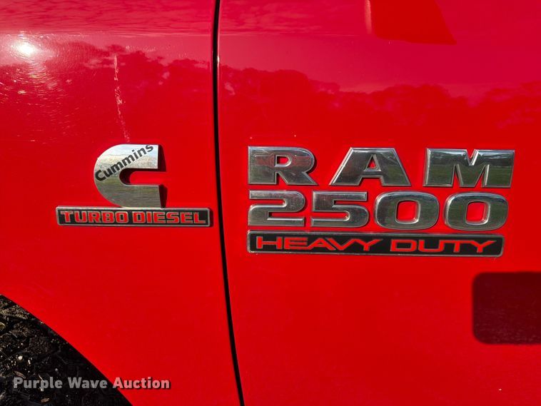 image for item DV2050 2016 RAM 2500 Heavy Duty Crew Cab pickup truck