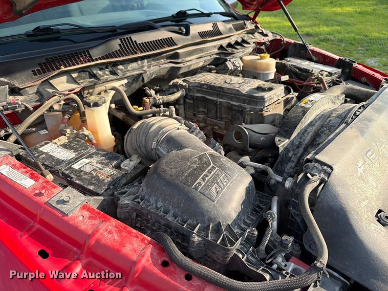 image for item DV2050 2016 RAM 2500 Heavy Duty Crew Cab pickup truck