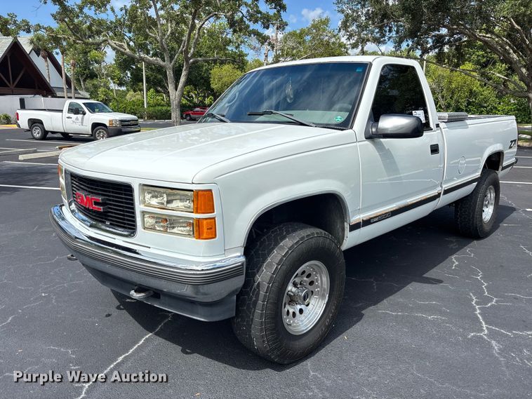 Photo of a 1995 GMC Sierra 1500