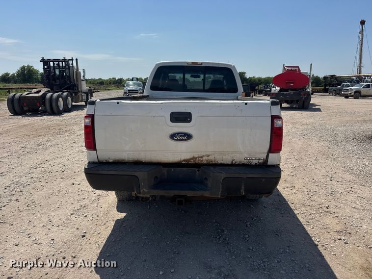 image for item DW6769 2008 Ford F350 Super Duty Ext. Cab pickup truck