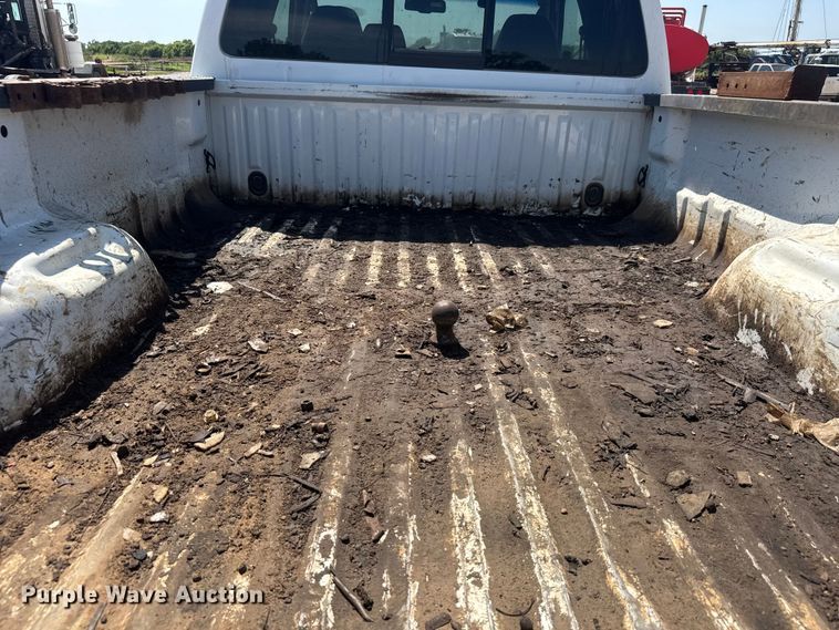 image for item DW6769 2008 Ford F350 Super Duty Ext. Cab pickup truck