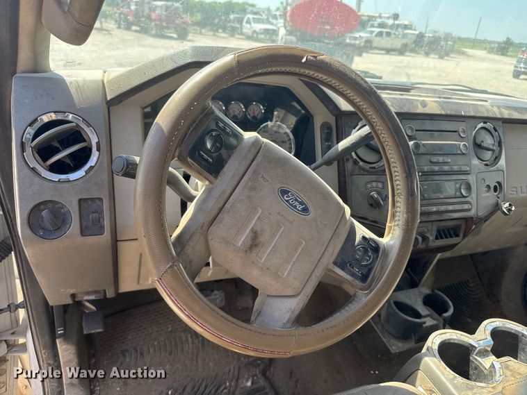 image for item DW6769 2008 Ford F350 Super Duty Ext. Cab pickup truck