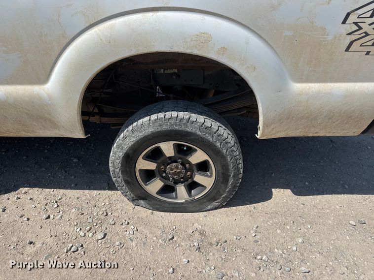image for item DW6769 2008 Ford F350 Super Duty Ext. Cab pickup truck