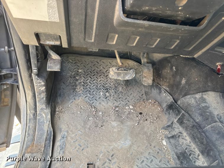 image for item DW6770 2009 Ford F250 Super Duty Crew Cab pickup truck