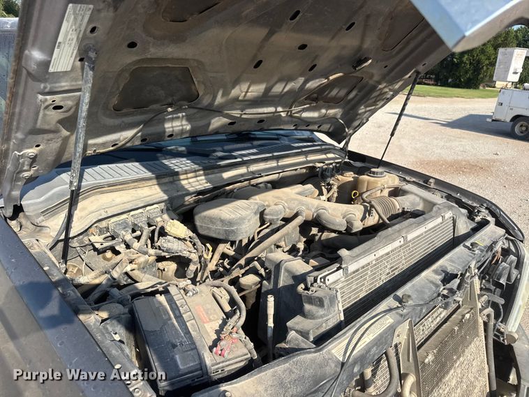 image for item DW6770 2009 Ford F250 Super Duty Crew Cab pickup truck