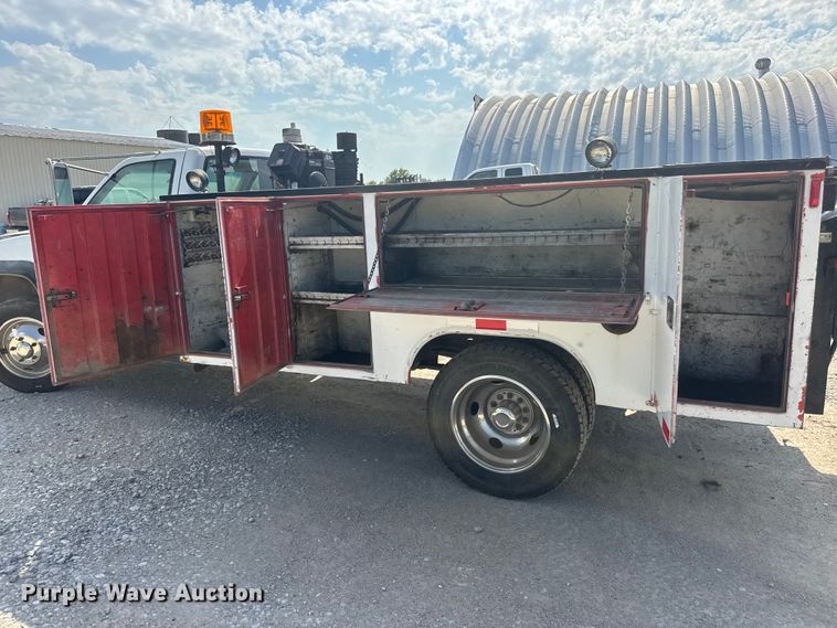 image for item DW6772 1994 Chevrolet C3500HD utility bed pickup truck