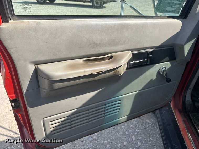 image for item DW6772 1994 Chevrolet C3500HD utility bed pickup truck