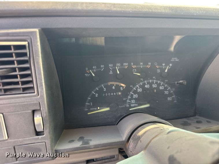image for item DW6772 1994 Chevrolet C3500HD utility bed pickup truck
