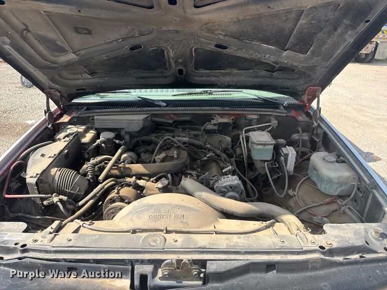 image for item DW6772 1994 Chevrolet C3500HD utility bed pickup truck