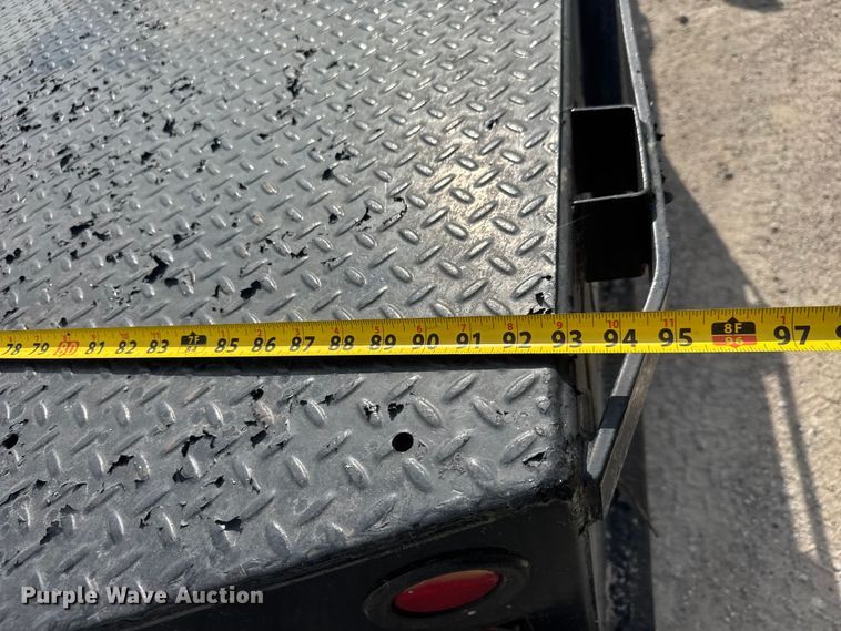 image for item DW6777 2008 Chevrolet Silverado 3500HD Ext. Cab flatbed pickup truck
