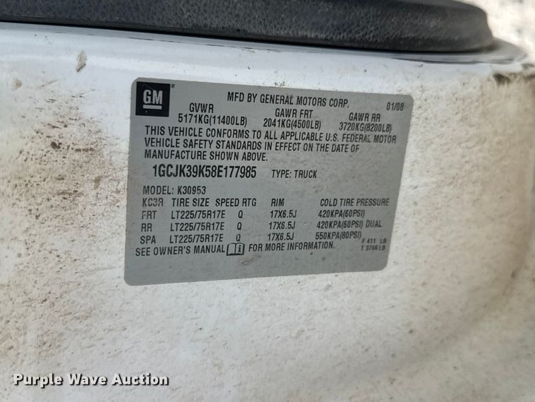 image for item DW6777 2008 Chevrolet Silverado 3500HD Ext. Cab flatbed pickup truck