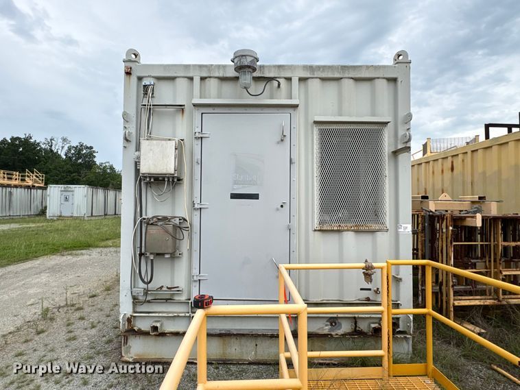 image for item EA7309 Skid mounted bunk house