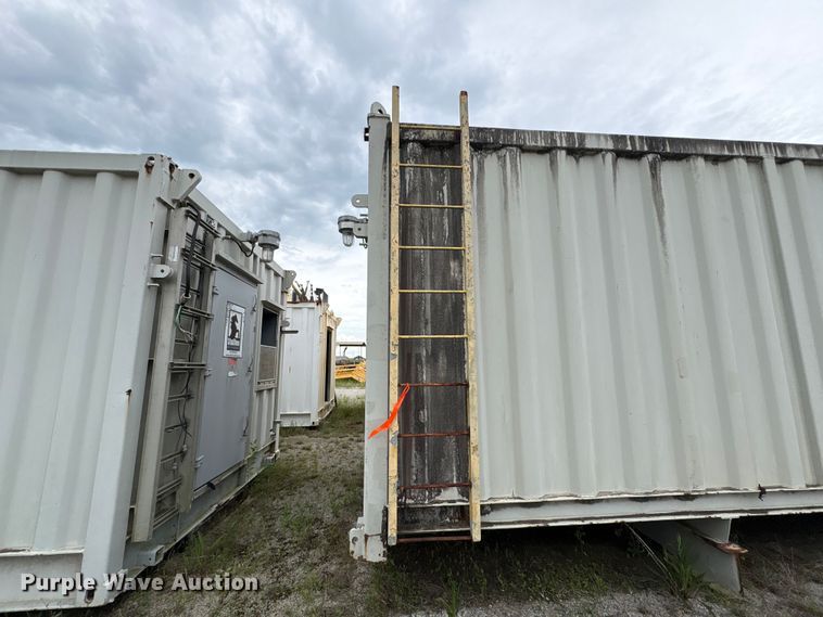 image for item EA7309 Skid mounted bunk house
