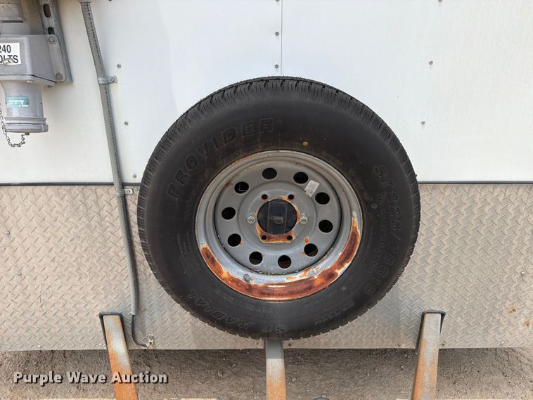 image for item ED5252 2015 Wells Cargo FW2424W enclosed cargo trailer
