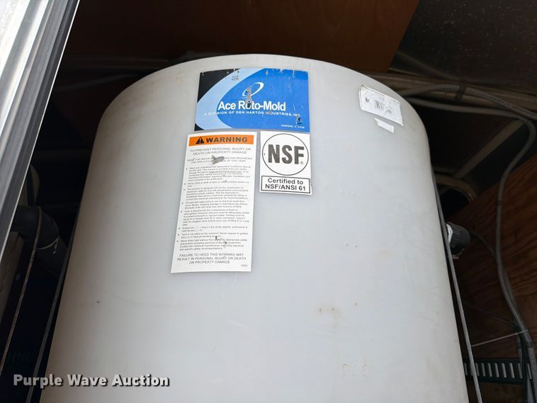 image for item ED5252 2015 Wells Cargo FW2424W enclosed cargo trailer