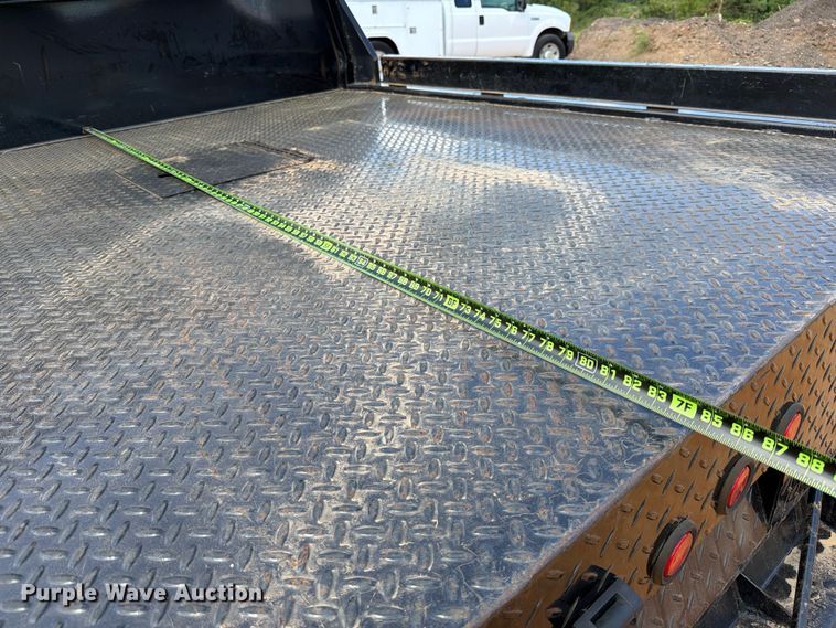 image for item ED5359 2011 Ford F150 Ext. Cab flatbed pickup truck