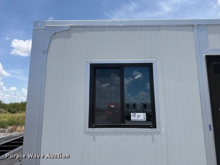 image for item ED5370 2026 Madbox O20 mobile office
